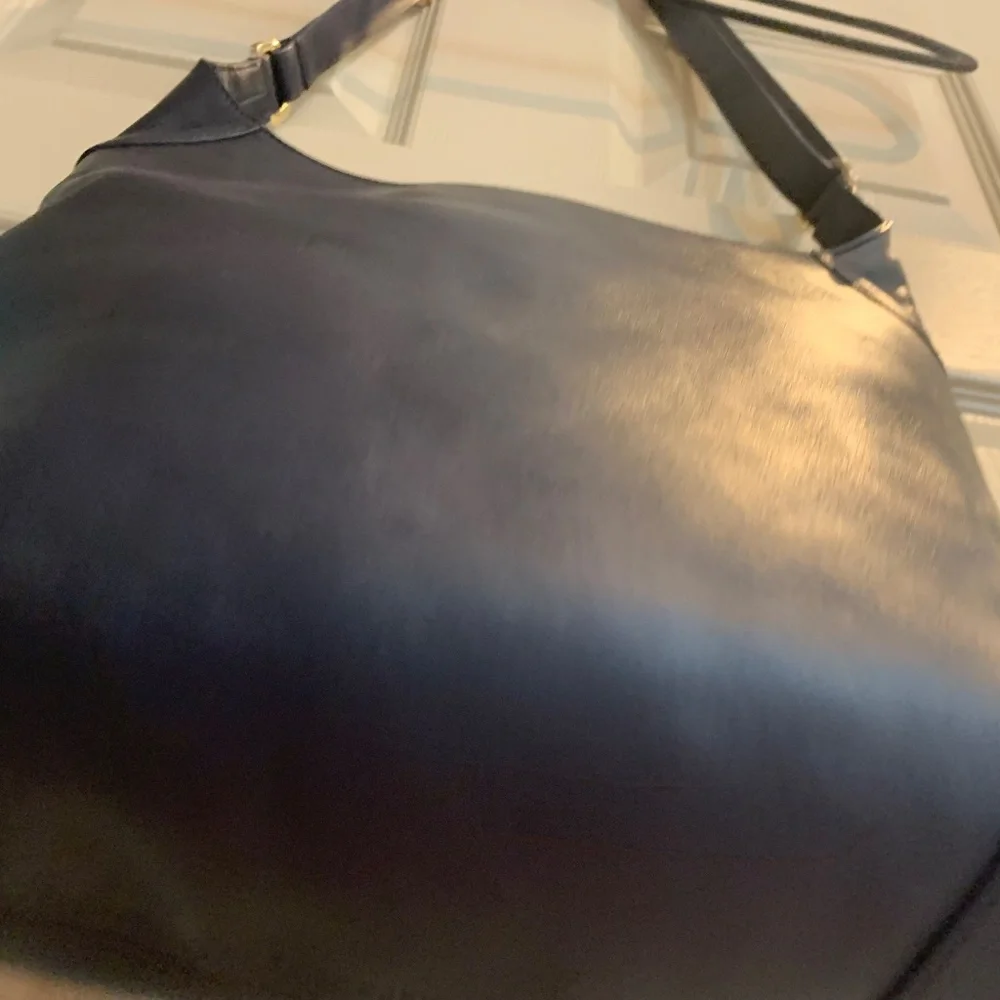 Tory Burch Navy Blue Leather/Suede Shoulder Handbag